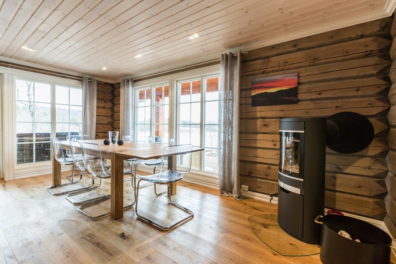 Lake View Apartment 4 Bedrooms Brunstad Eksteriør billede